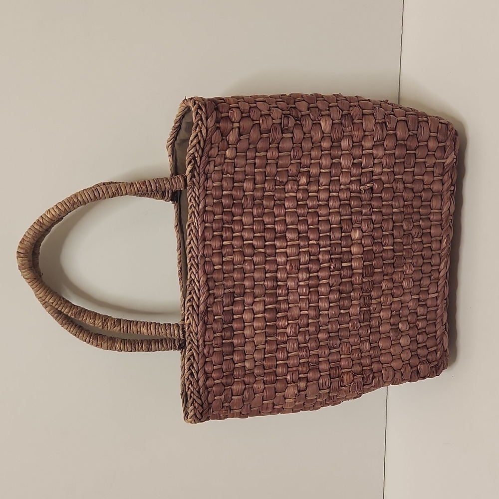 Corn Husk Floral Crossweave  Natural Tote - Picture 5 of 14